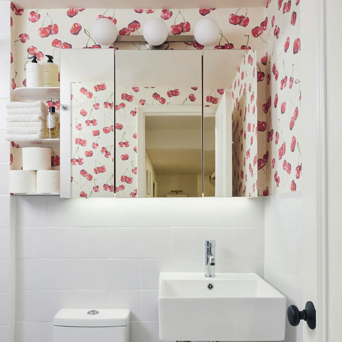 Best Peel and Stick Wallpaper for a Bathroom